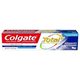Colgate Total Whitening Toothpaste 5.1 Ounce, Bundle of 3