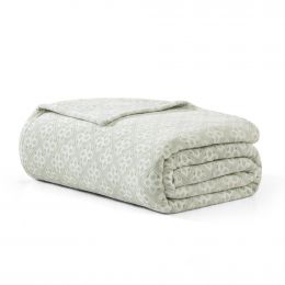 Manor Home Velvet Throw Blanket 152 cm x 178 cm / 60" x 70"