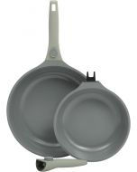 Sur La Table Kitchen Essentials Craft Studio Cast Aluminum Detachable Handle 8 and 10 Inch Skillet Fry