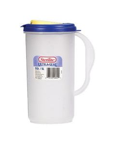 Sterilite 2qt Pitcher with Lid