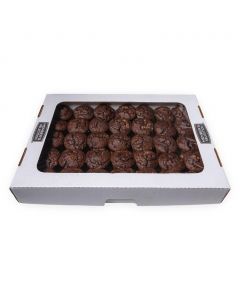 Selection Freshly Baked Chocolate Chocolate Chip Muffins 35 Units